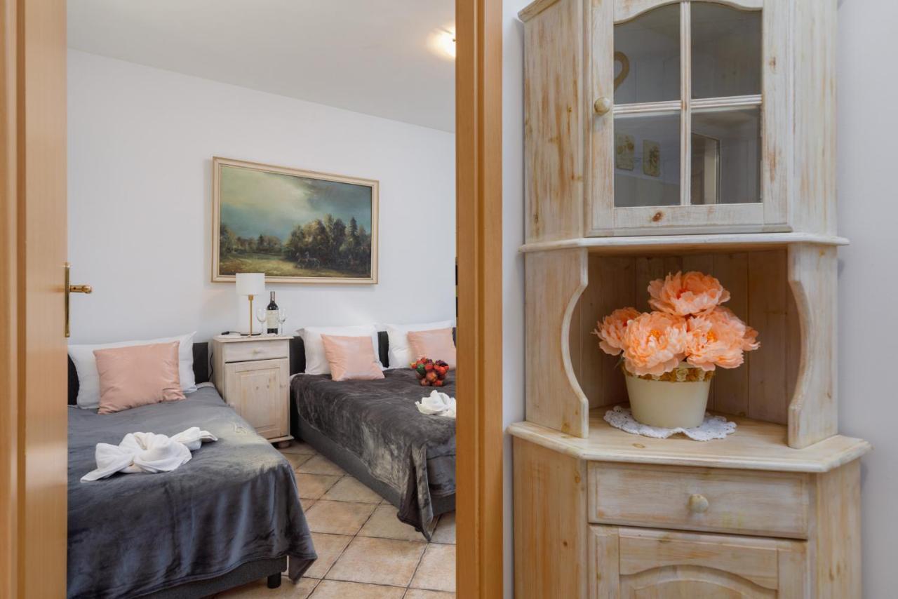 Apartment With Veranda Torunska Pobierowo By Noclegi Renters 외부 사진