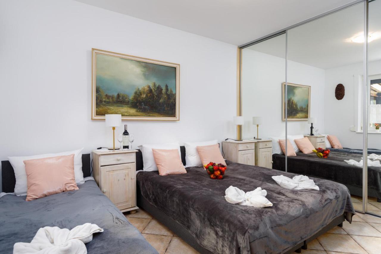 Apartment With Veranda Torunska Pobierowo By Noclegi Renters 외부 사진