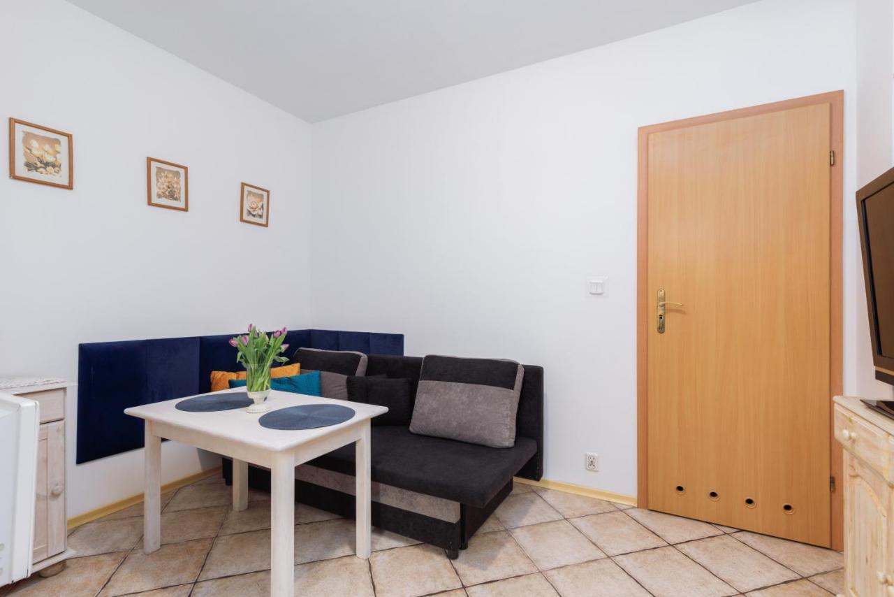 Apartment With Veranda Torunska Pobierowo By Noclegi Renters 외부 사진