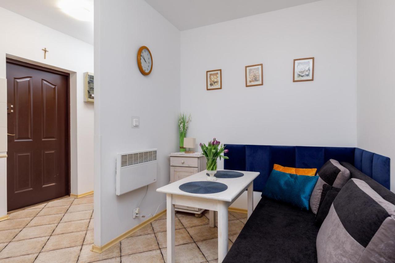 Apartment With Veranda Torunska Pobierowo By Noclegi Renters 외부 사진