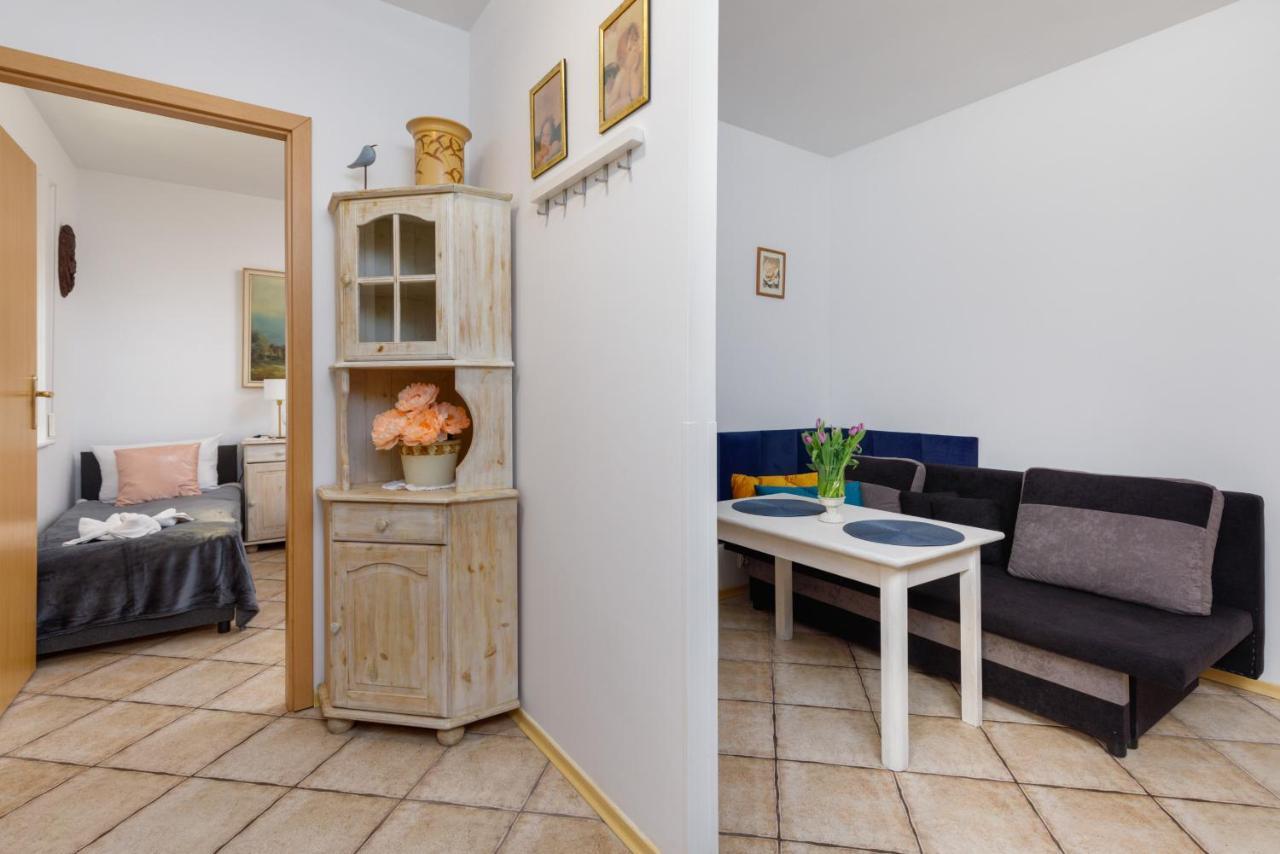 Apartment With Veranda Torunska Pobierowo By Noclegi Renters 외부 사진
